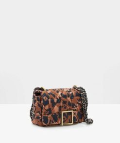 Modishgarments.shop2806cc8704 2