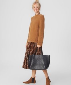 Modishgarments.shop609534008b 4