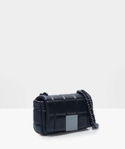 Modishgarments.shopfd12b1fb77 2